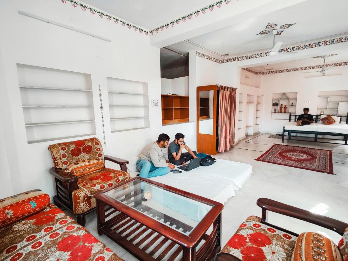 Musafir Hostel Udaipur Exterior photo
